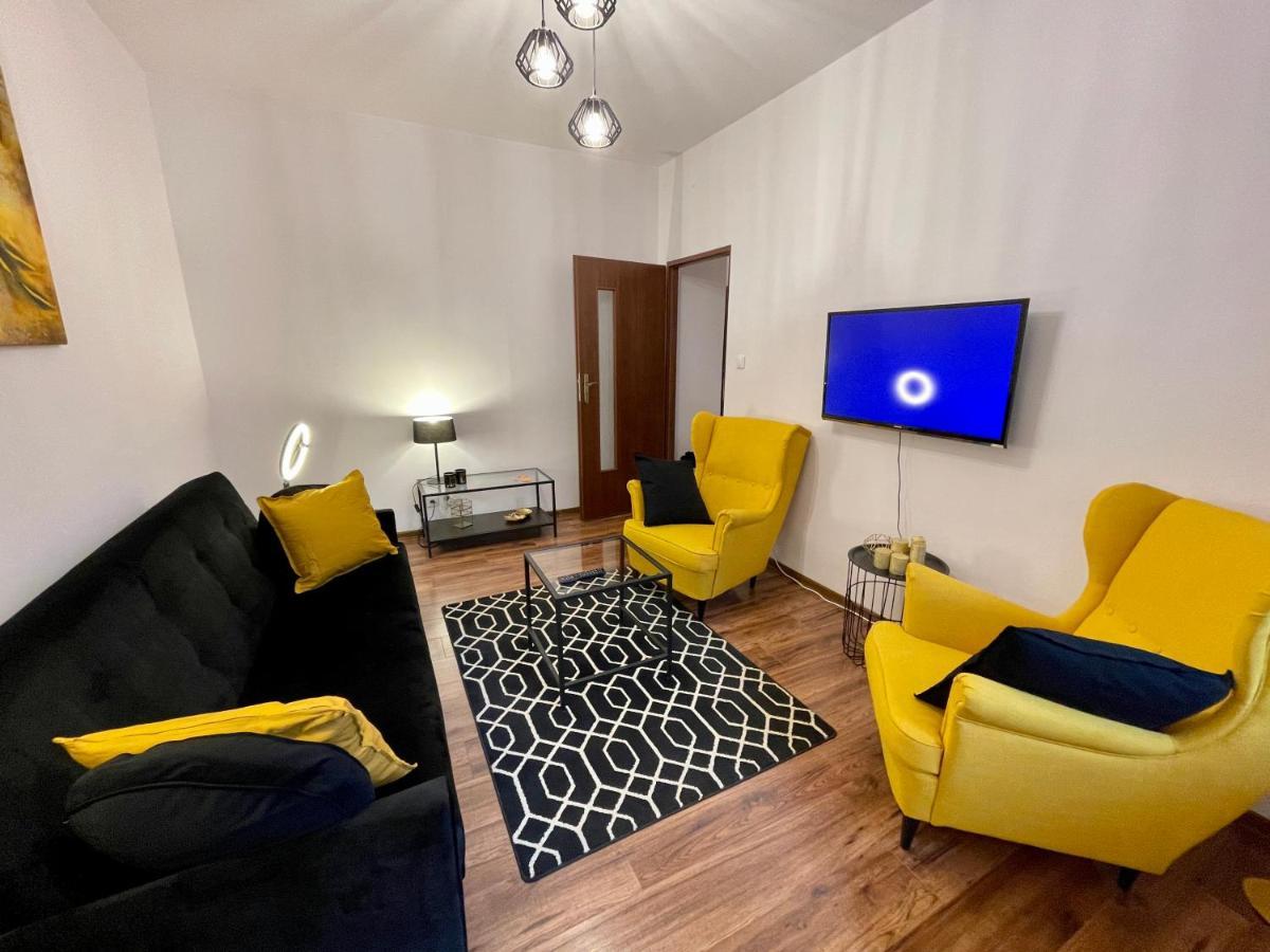 Apartament Diamond Metro Wifi 300 Mbs 70'Tv Netflix Hbo Appletv+ Warszawa Zewnętrze zdjęcie