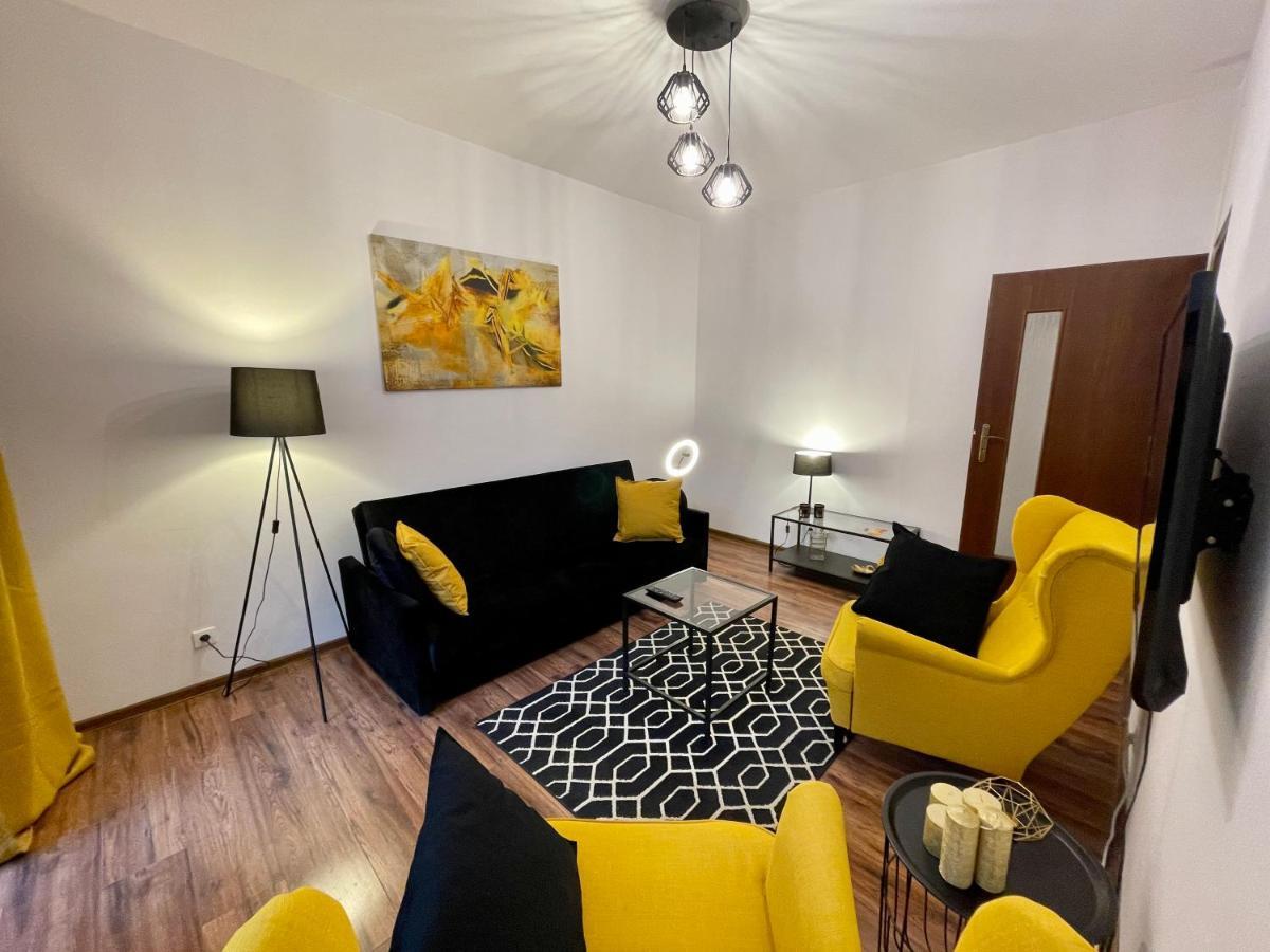 Apartament Diamond Metro Wifi 300 Mbs 70'Tv Netflix Hbo Appletv+ Warszawa Zewnętrze zdjęcie